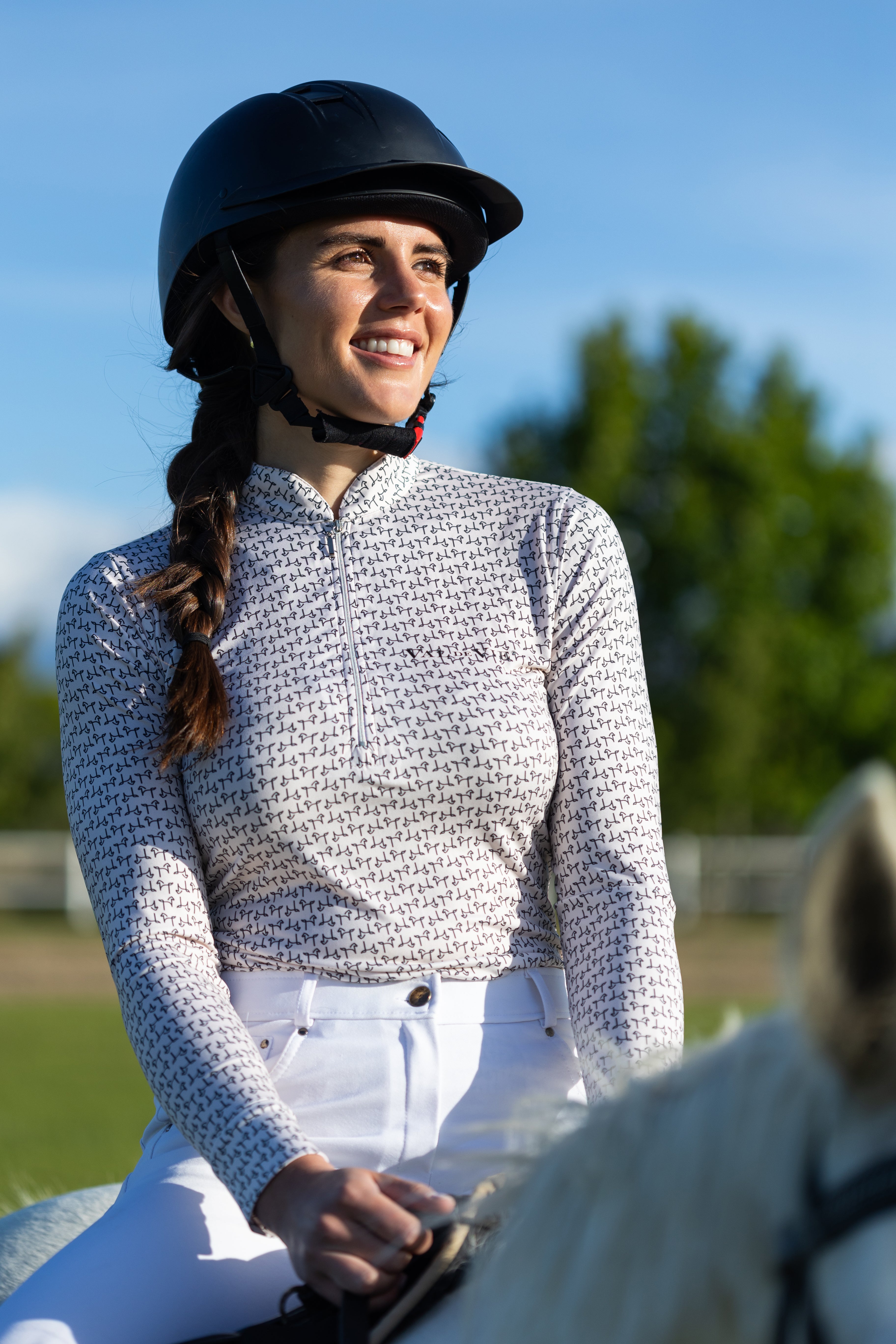 Val de Vie - Equestrian Baselayer - Biscuit